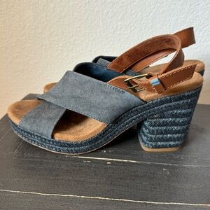 Toms Womens Ibiza platform Sandals size 8
